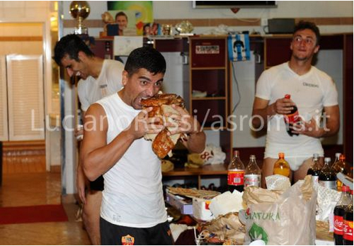 Pizarro-festa-Totti-Trigoria.png