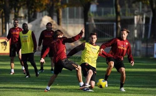 partitella allenamenti Roma Trigoria asroma