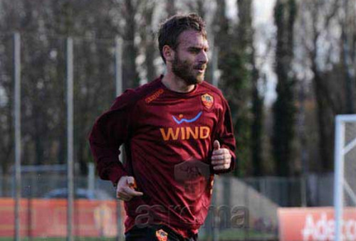 De Rossi corsa Trigoria allenamenti asroma