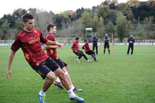Lamela Gago corsa Trigoria allenamenti asroma