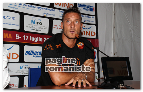 Totti conferenza stampa Riscone PR