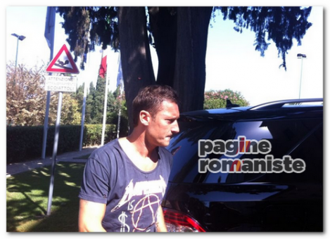 Totti Villa Stuart PR