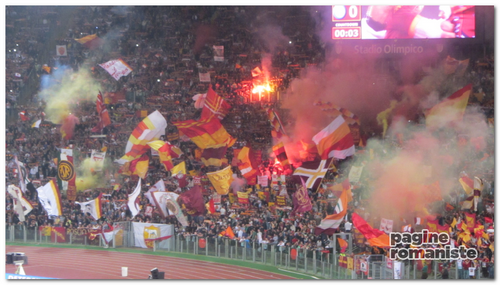 Curva_Sud_Roma_Napoli