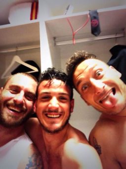 1006086_302054516611446_4450354724125595927_n