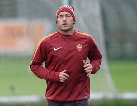 Totti_allenamento_ASR