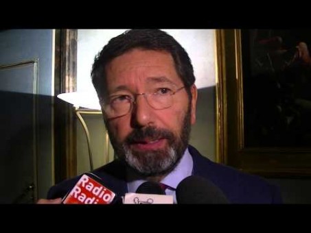 Video thumbnail for youtube video LIVE - La Roma ha una nuova casa. Approvato l'interesse pubblico dello Stadio. Marino: "Uno stadio all'avanguardia, sono orgoglioso. Nel 2017 Totti ci giocherà"" - FOTO E VIDEO | Pagine Romaniste