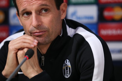 FBL-EUR-C1-ITA-JUVENTUS-PRESSER