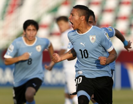 FBL-WC2013-U17-URU-NZL