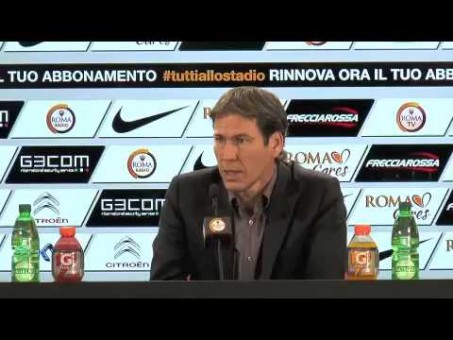 Video thumbnail for youtube video LIVE, FOTO e VIDEO - Conferenza Garcia: "Siamo tutti al 100%. Le assenze di Keita e Gervinho non saranno un problema" | Pagine Romaniste
