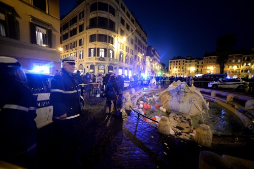ITALY-FBL-FANS-CLASH-NETHERLAND
