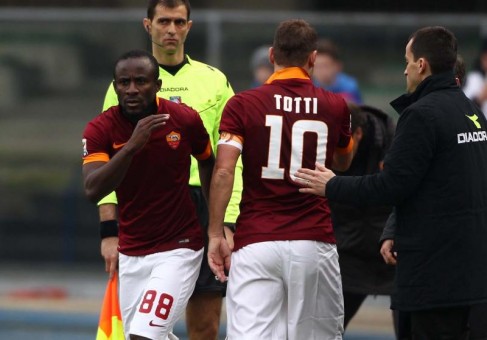verona-roma_totti-doumbia