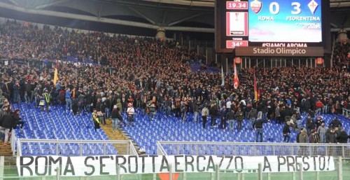 Calcio: Roma; 0-3 Fiorentina a metà pt, Curva Sud si svuota