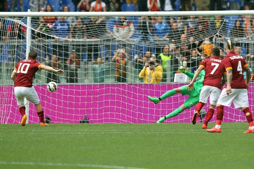 roma-atalanta-totti-rigore-gol