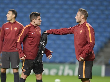 Calcio: Champions League; allenamento Roma