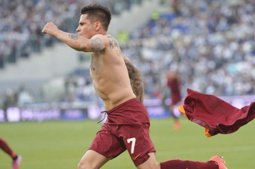 lazio-roma-esultanza-iturbe-gol