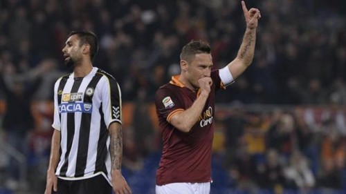 roma-udinese-3-2-totti1
