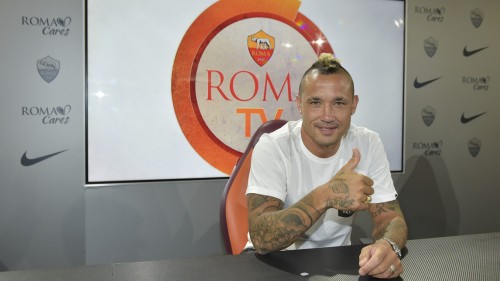 Radja Nainggolan Renews His Contract with AS Roma