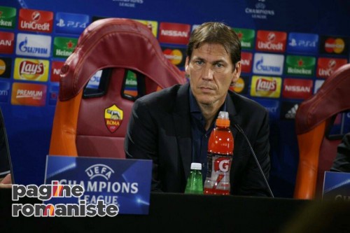 12033671_915082328546394_1405784430_n