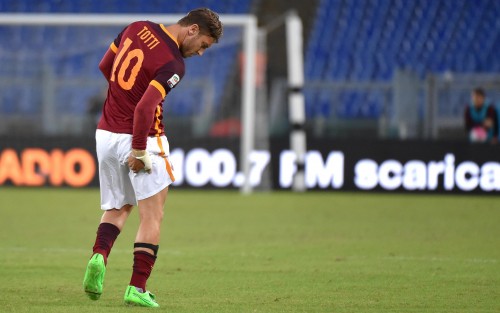 roma-carpi-totti infortunio