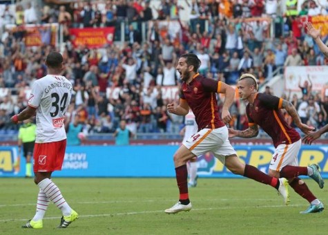 roma-carpi-manolas nainggolan gol esultanza