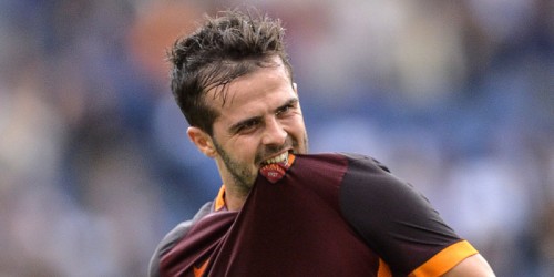 roma-carpi-pjanic-esultanza0.