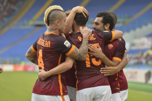 roma-carpi-pjanic nainggolan salh gol esultanza