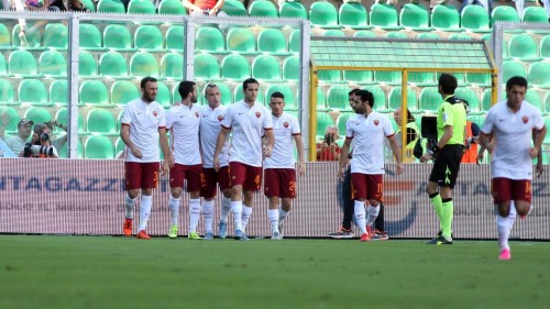 1-palermo-roma-pjanic torosidis nainggolan florenzi manolas salah gol esultanza squadra