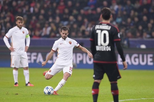 1bayer-roma-pjanic punizione0