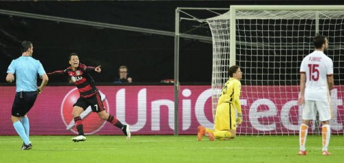 bayer-roma-chicharito hernandez