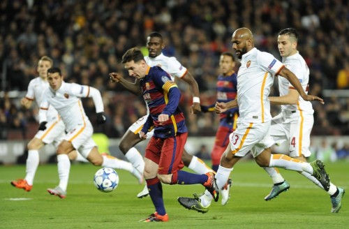 barcellona-roma-messi maicon manolas