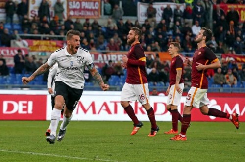 roma-atalanta-denis gol esultanza pjanic derossi digne