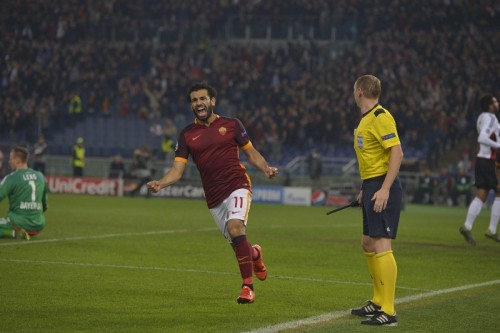 roma-bayer-1 gol esultanza salah