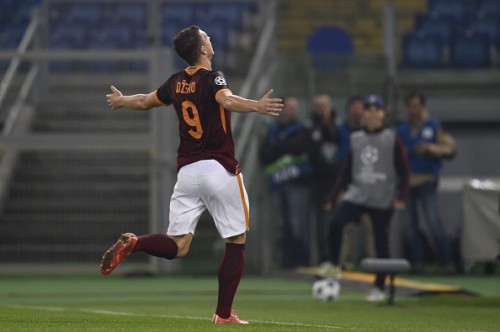 roma-bayer-dzeko-gol-esultanzaq232