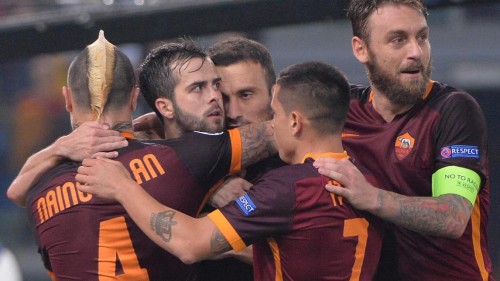 roma-bayer-pjanic torosidis iturbe derossi nainggolan gol esultanza
