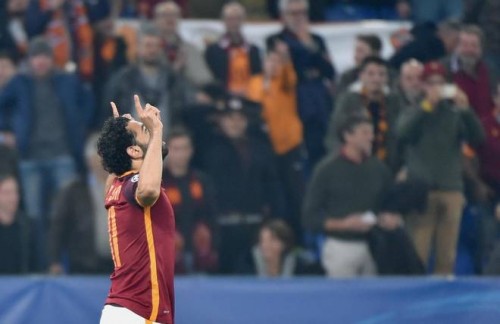 roma-bayer-salah gol esultanza9
