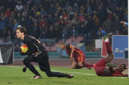 napoli-roma-szczesny-rudiger-vainqueur.