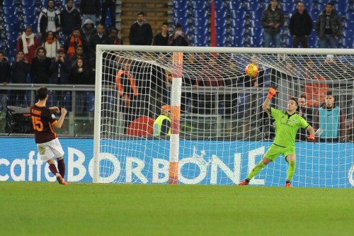 roma-spezia-pjanic rigore