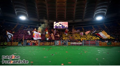 voisieteleggenda-curvasud01200