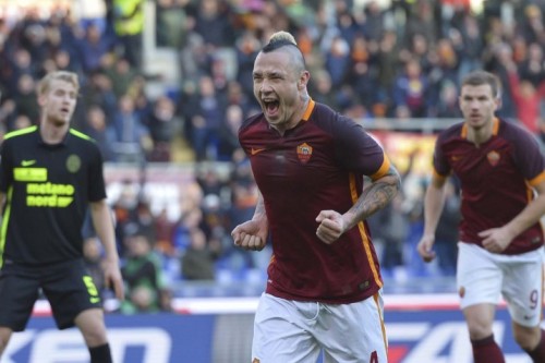 9roma-verona-nainggolan gol esultanza322