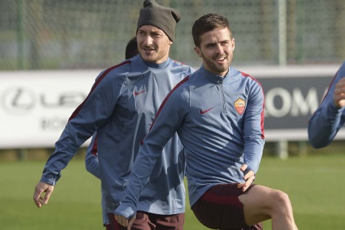 allenamento-roma--pjanic totti