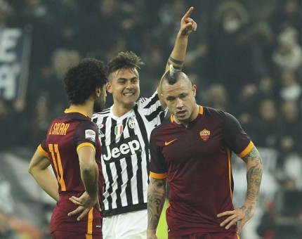 juventus_roma0-dybala gol esultanza nainggolan salah