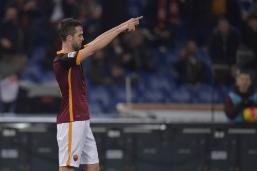 -roma-frosinone-pjanic gol esultanza