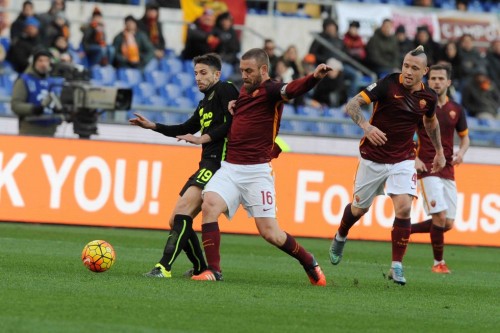 roma-verona-derossi greco nainggolan