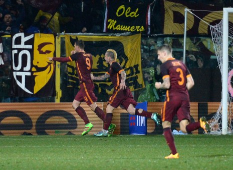 carpi-roma_dzeko-nainggolan-tifosi-digne.