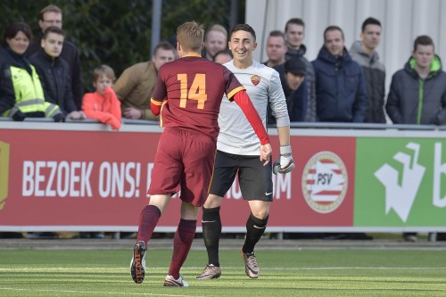 psv-roma-primavera-youth-league-grossi crisanto gol esultanza