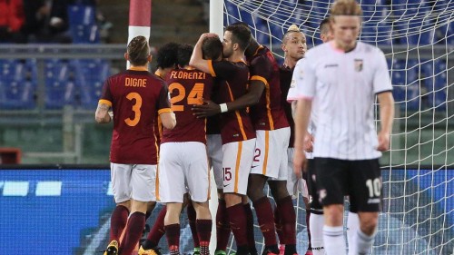 roma--palermo-dzeko pjanic rudiger nainggolan florenzi salah digne gol esultanza