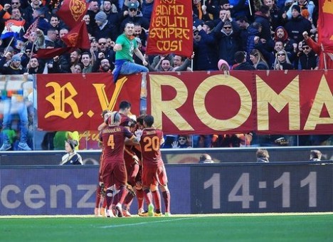 udinese__roma-dzeko-gol-esultanza-tifosi