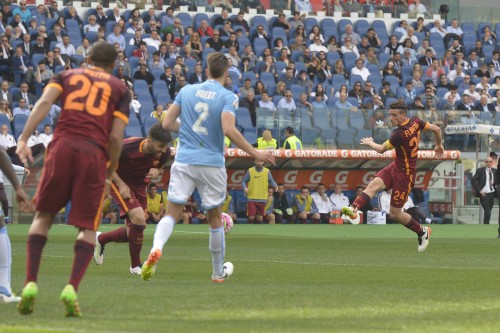 1-lazio-roma-florenzi tiro gol