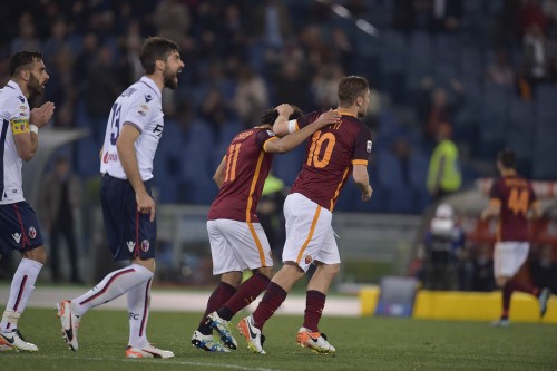 1roma-bologna-salah totti gol esultanza0