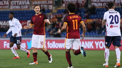 2-roma-bologna-totti salah1212